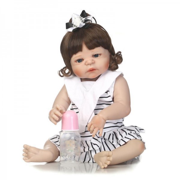 Pretty Baby Girl Doll Lifelike Realistic Silicone Reborn Girl Doll 22.5inch